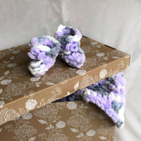 Sell booties for babies